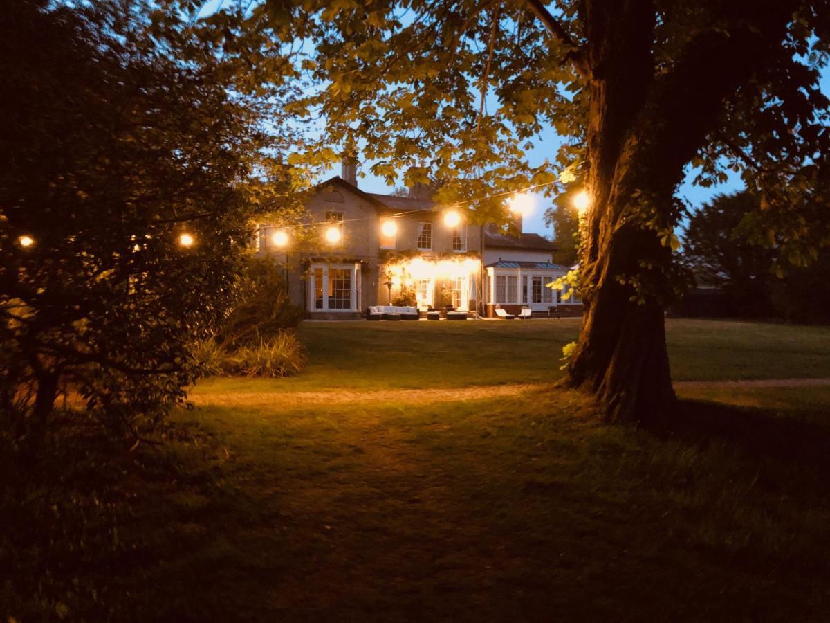 Somerleyton Meadows - The Hideaway Hut & Hot Tub Herringfleet Exterior photo
